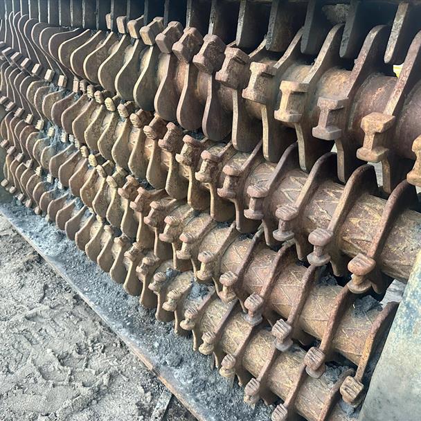 2013 Remu EE4220HB Hydraulic Screening Bucket