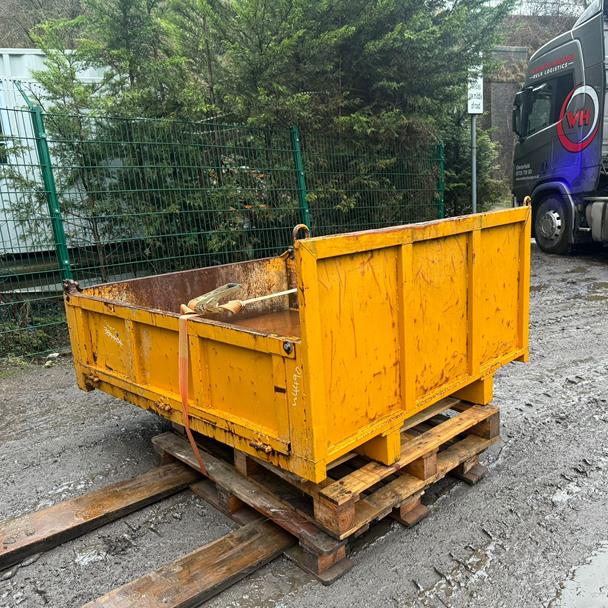 Moorka MST-300VD 3 Ton Straight Tip Dumper Skip