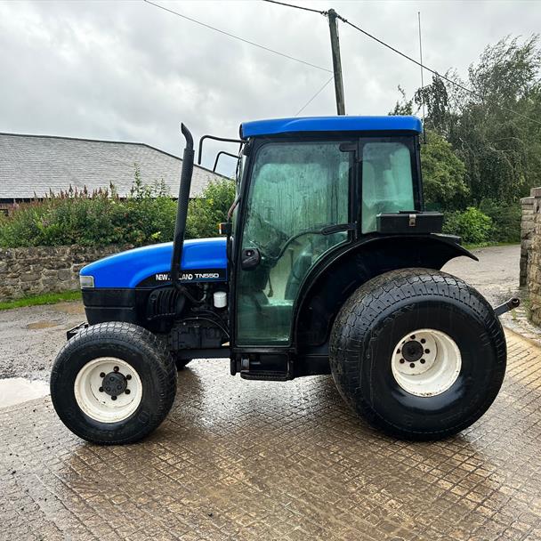New Holland TN55D 55HP 4WD Compact Tractor