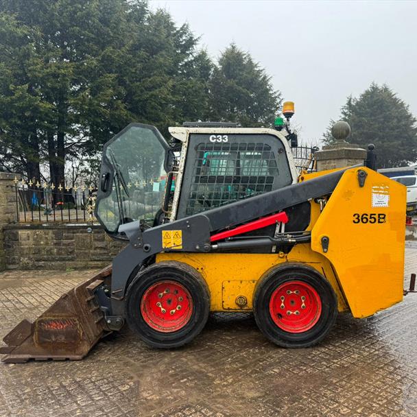 2016 Liugong 365B Wheeled Skidsteer Loader