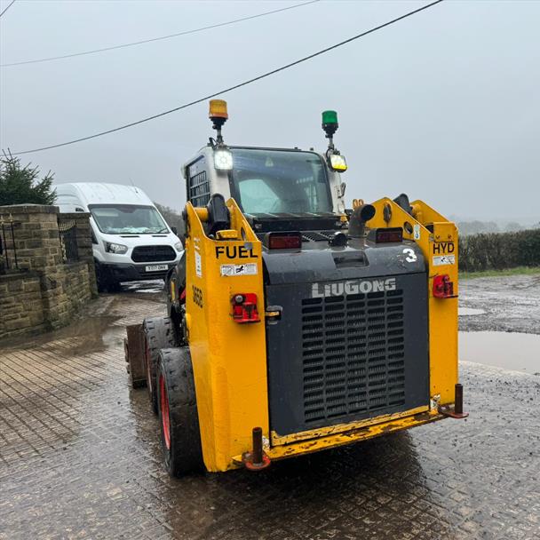 2016 Liugong 365B Wheeled Skidsteer Loader