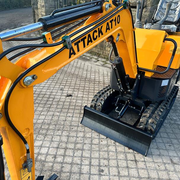 New/Unused Attack AT10 Mini Excavator