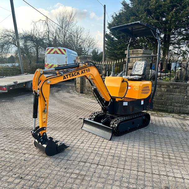New/Unused Attack AT10 Mini Excavator