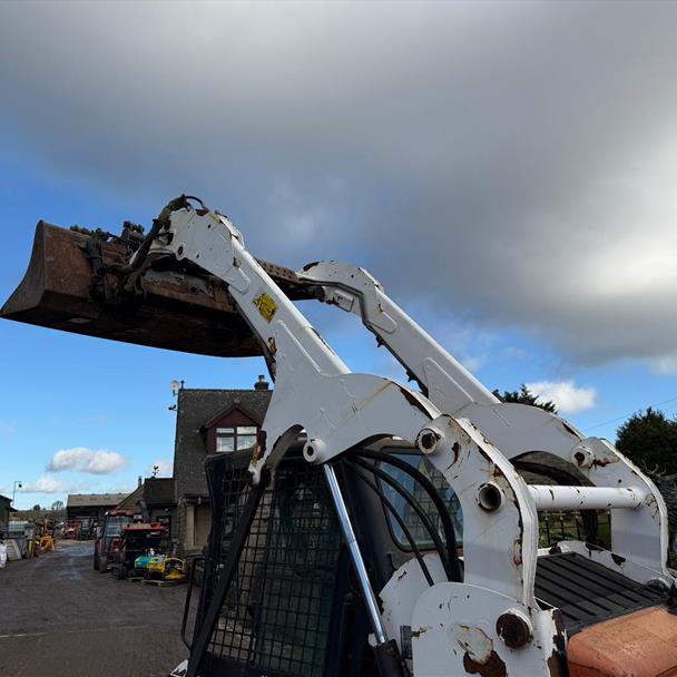 Bobcat T190 Turbo Tracked Skidsteer Loader With Muck Grab