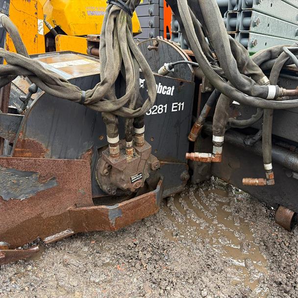 Bobcat 18 Hydraulic Tarmac Patch Planer