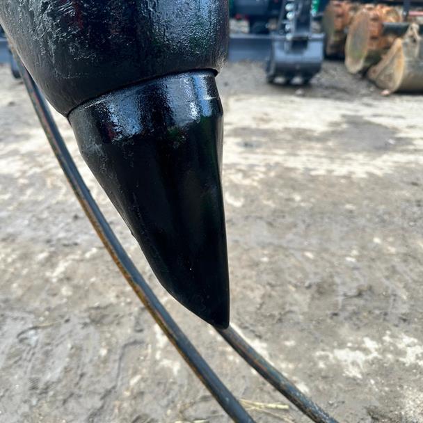Cat/Rammer 211 Hydraulic Rock Breaker