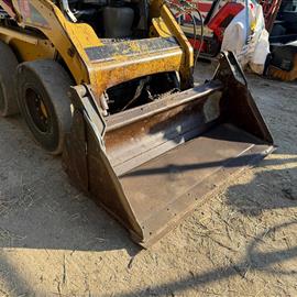 Caterpillar 5FT Hydraulic 3 In 1 Bucket