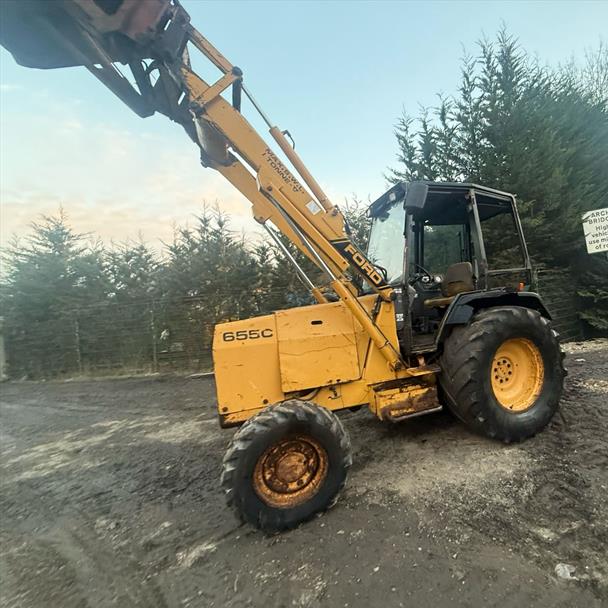Ford 655C 4WD Loading Shovel Tractor With High Tip Bucket