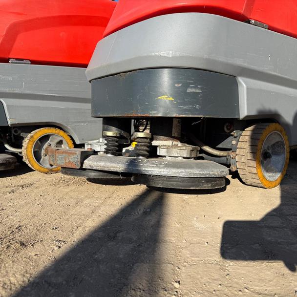 Hako Hakomatic B650/07 Walk Behind F/R Yard Sweeper Scrubbers