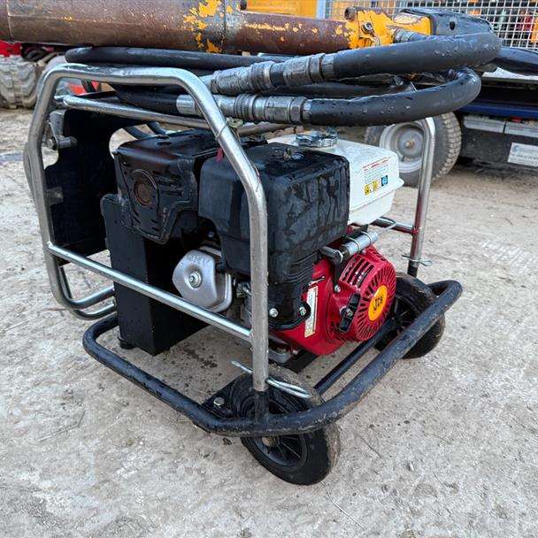 JCB Beaver Hydraulic Power Pack With Hoses And Breaker