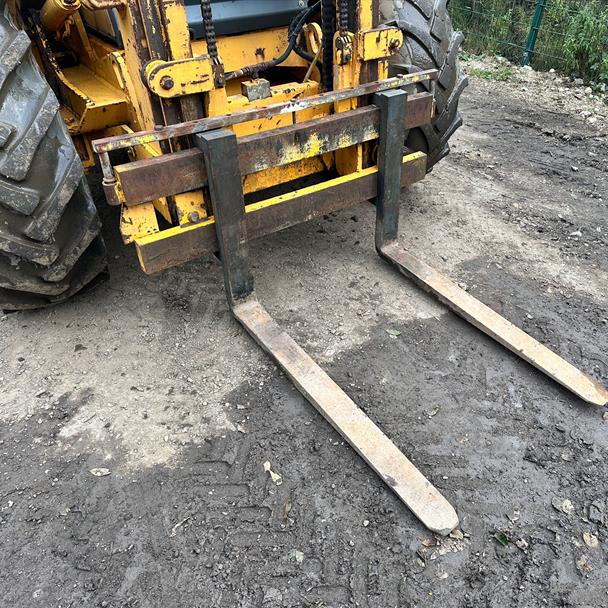 JCB 926 4WD Rough Terrain Forklift
