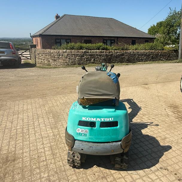 Komatsu PC02-1A Mini Excavator