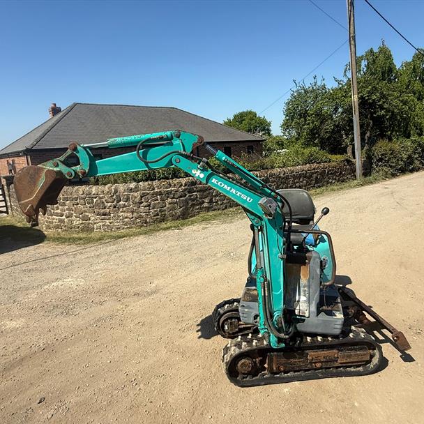 Komatsu PC02-1A Mini Excavator