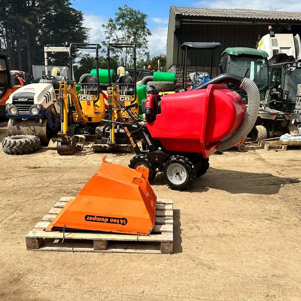 Muck-Truck Powerdrive 4WD Dumper Bundle With Trafalgar Paddock Vacuum Sucker And 1/4 Ton Dumper Skip