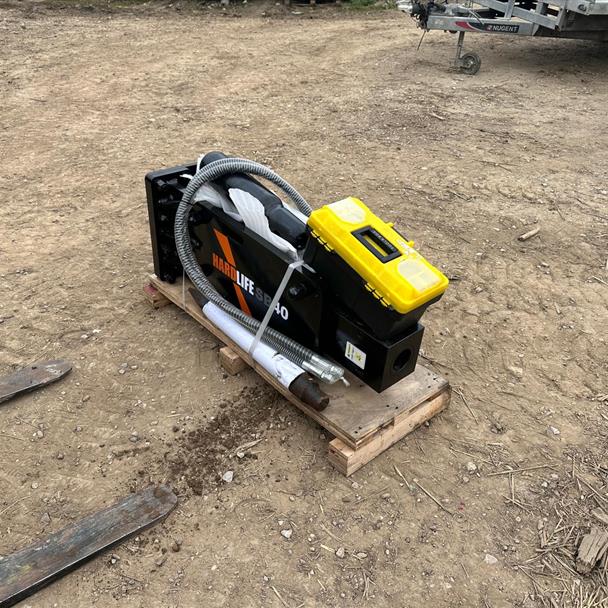 New/Unused Hardlife SB40 Hydraulic Rock Breaker