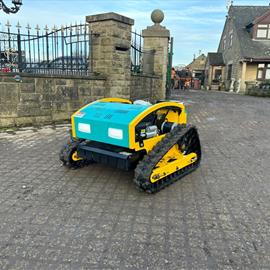 New/Unused 2024 Machpro MP-M500 Remote Controlled Tracked Bank/Slope Mower