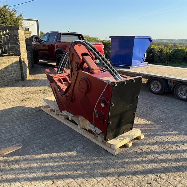 New/Unused 2025 DCE 08P Hydraulic Concrete Pulveriser