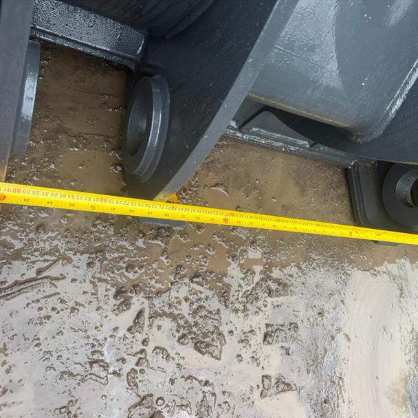 New/Unused 95" Loading Shovel Bucket
