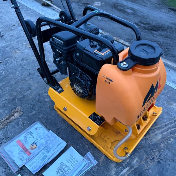 New/Unused Machpro CPT-300 Compaction Plate With Water Tank