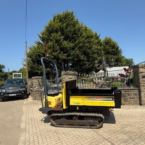 Yanmar C12R-B 1.2 Ton 3 Way Tip Diesel Tracked Dumper