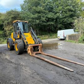 2009 JCB 416HT 4WD LOADING SHOVEL WITH LONG PALLET FORKS