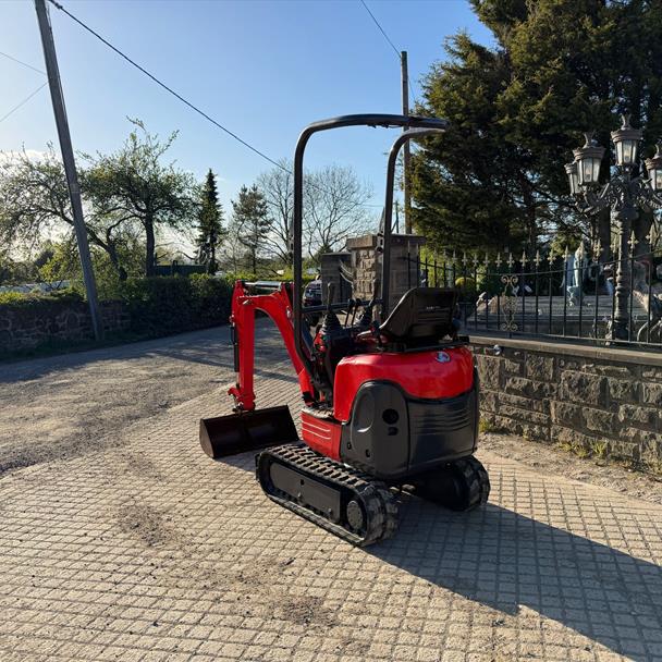 2013 Kubota excavator for sale in Pilsley, Chesterfield — photo 3