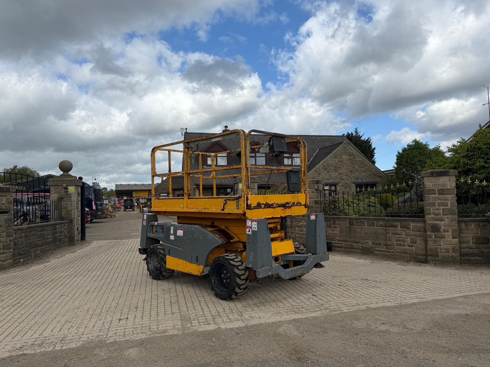 2014 Haulotte scissor lift for sale in Pilsley, Chesterfield — photo 5