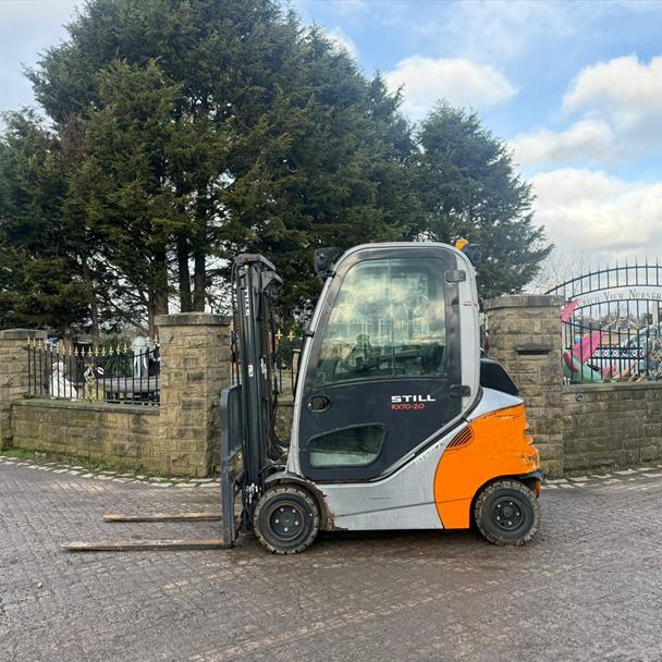 2017 STILL RX70-20 2 TON DIESEL COUNTERBALANCE FORKLIFT