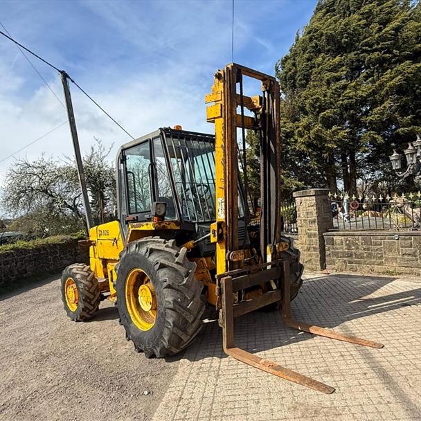 JCB 926 4WD DIESEL ROUGH TERRAIN FORKLIFT