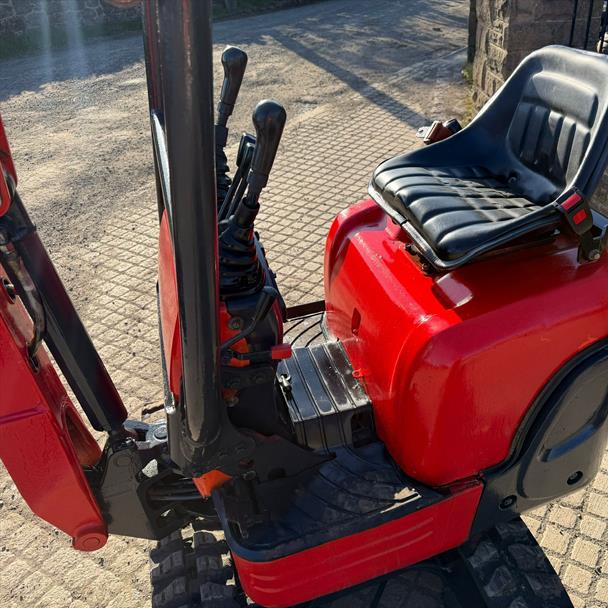 2013 Kubota excavator for sale in Pilsley, Chesterfield — photo 4