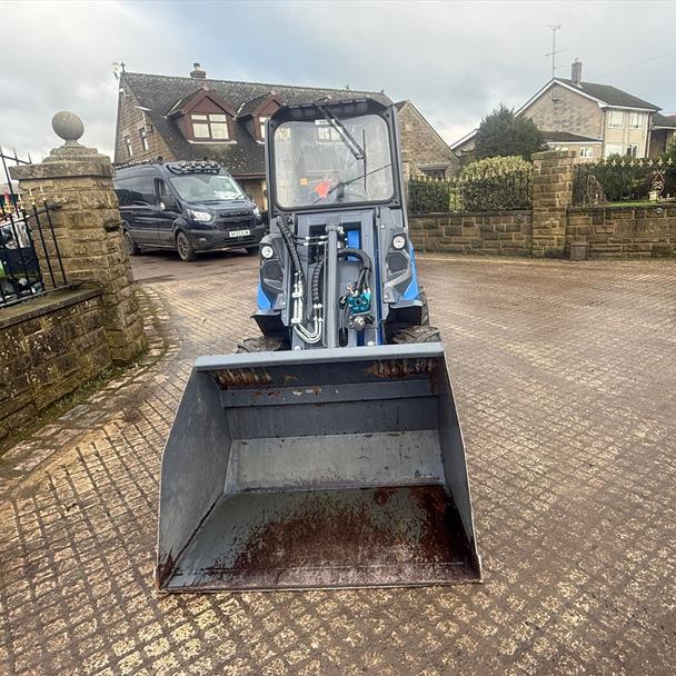 2025 boom lift for sale in Pilsley, Chesterfield — photo 2