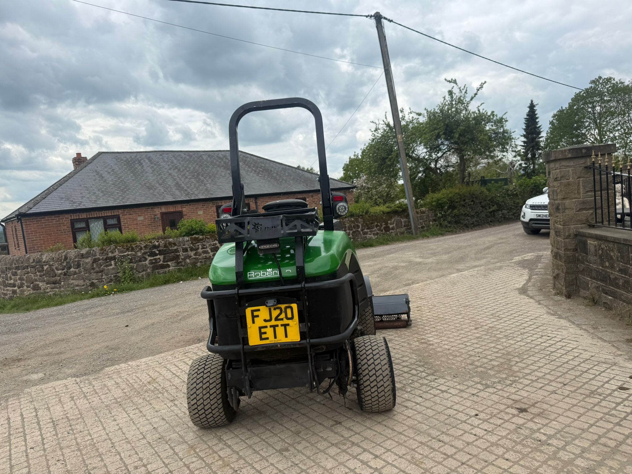 2020 John Deere mower for sale in Pilsley, Chesterfield — photo 6