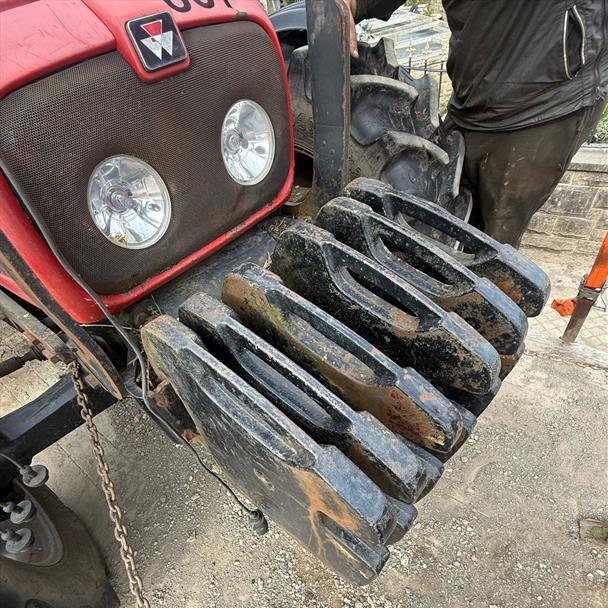 Massey Ferguson tractor for sale in Pilsley, Chesterfield — photo 4