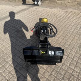 New/Unused 2025 GIYI Mini Skidsteer Hydraulic Post Knocker