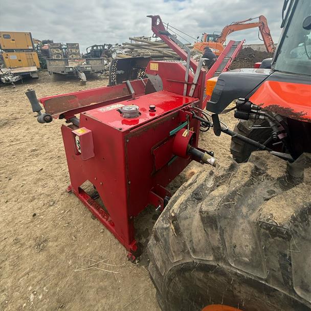 2011 grain handling for sale in Pilsley, Chesterfield — photo 2