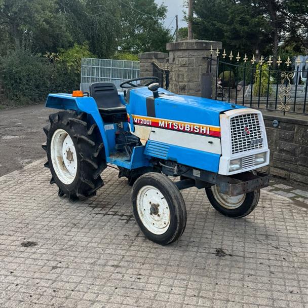 MITSUBISHI MT2001 20HP COMPACT TRACTOR
