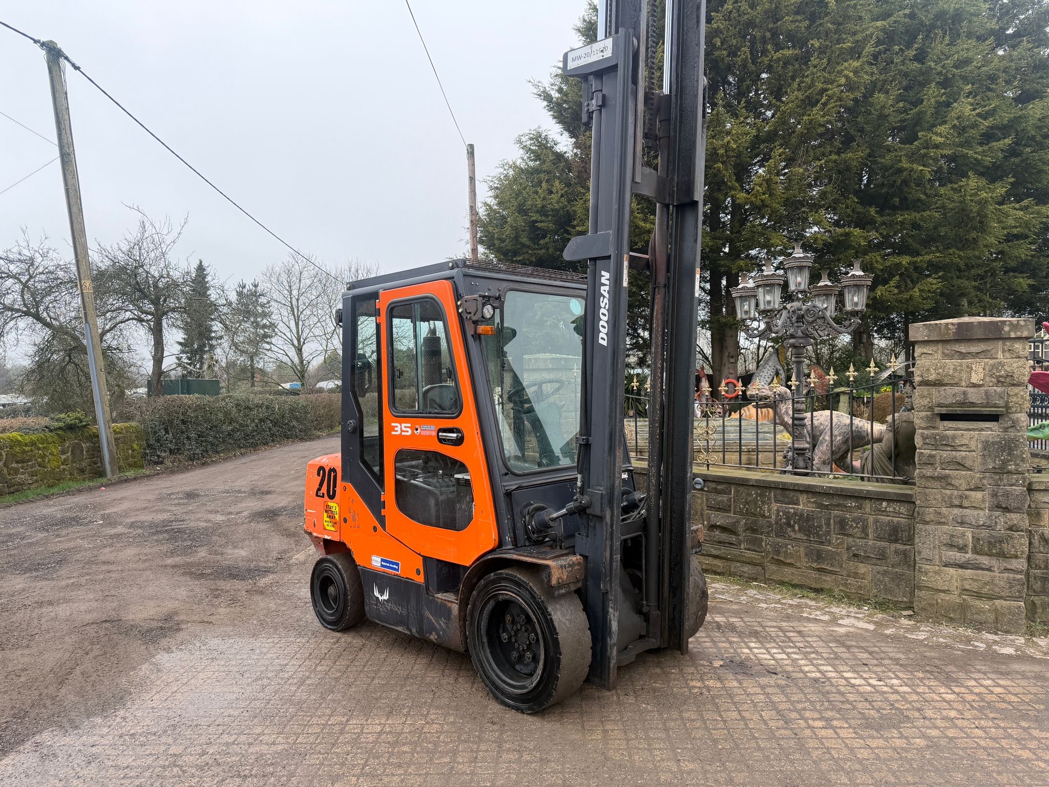 2014 Doosan forklift for sale in Pilsley, Chesterfield — photo 5