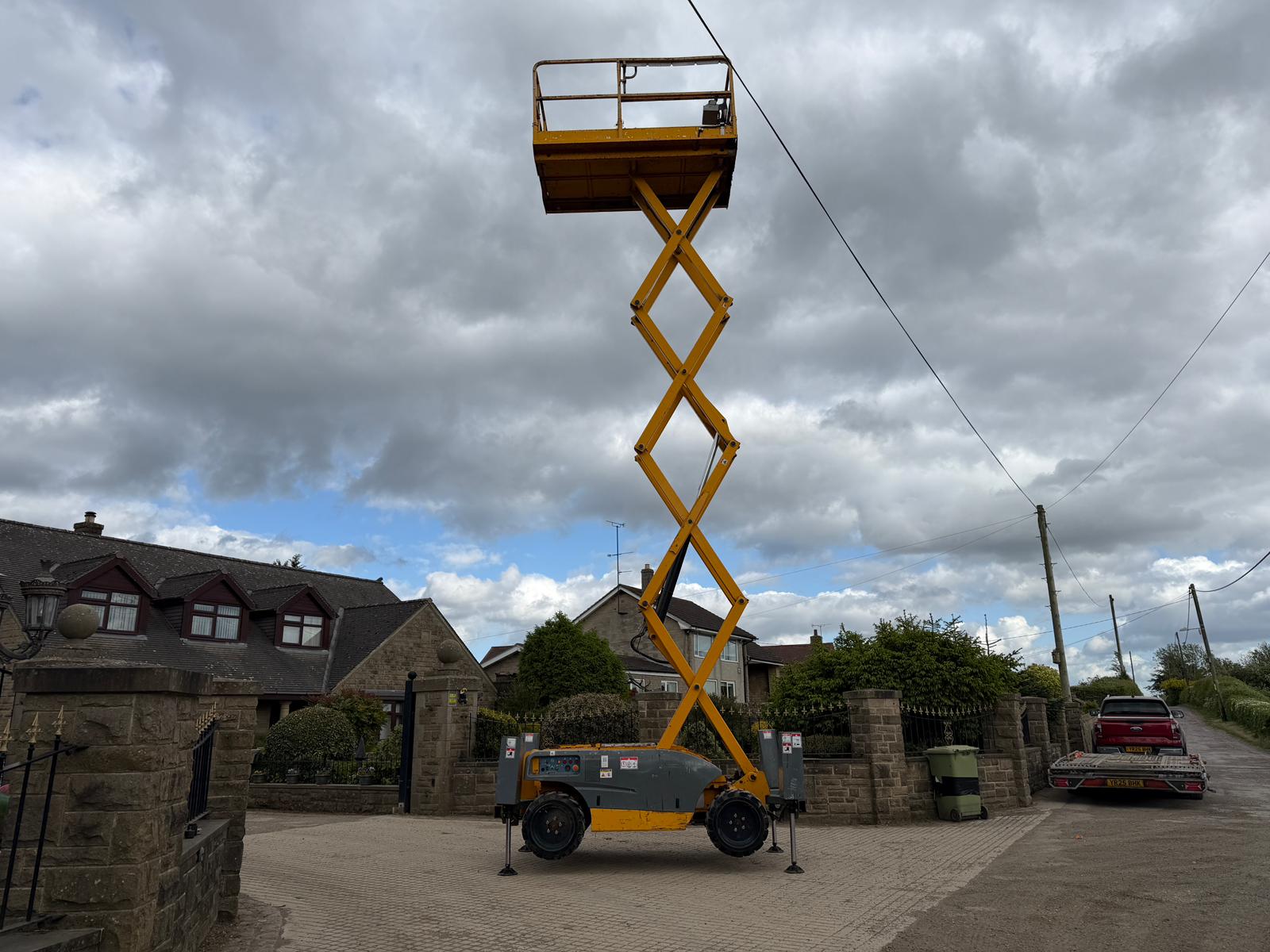 2014 Haulotte scissor lift for sale in Pilsley, Chesterfield — photo 4