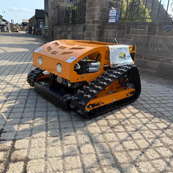 2025 mower for sale in Pilsley, Chesterfield — photo 5