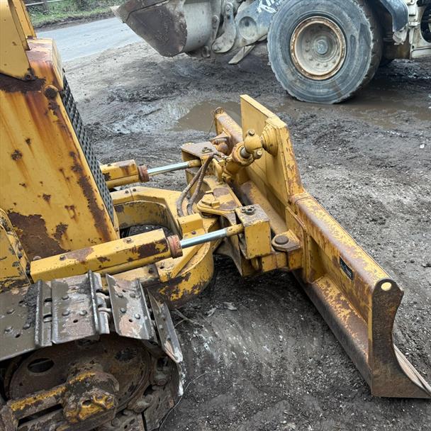 Mitsubishi attachment for sale in Pilsley, Chesterfield — photo 2