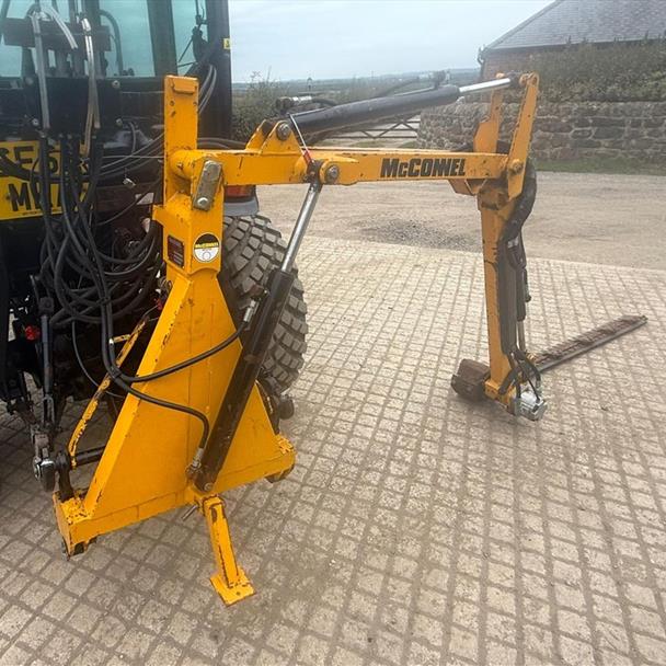 McConnel tractor for sale in Pilsley, Chesterfield — photo 4
