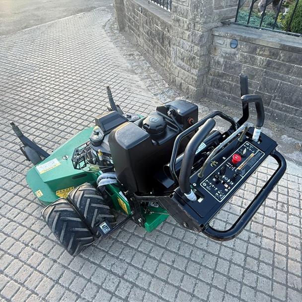 2018 Caterpillar mower for sale in Pilsley, Chesterfield — photo 4