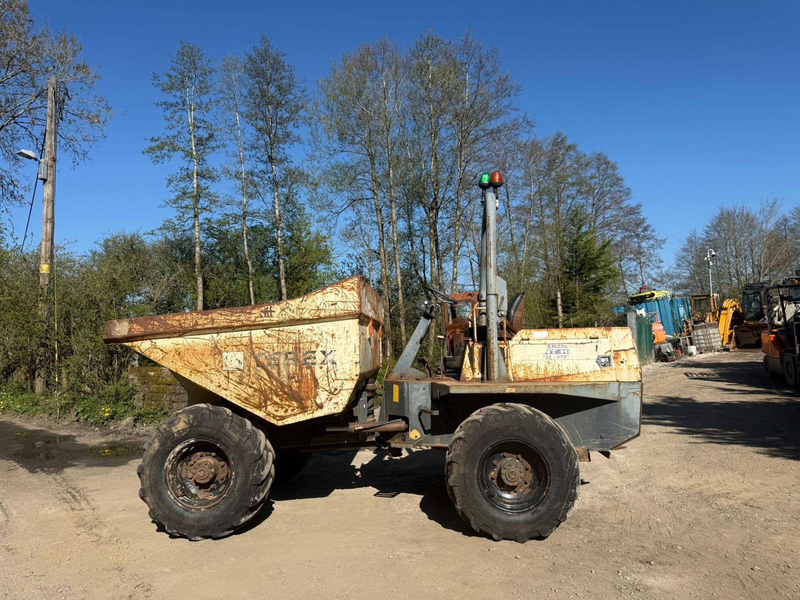 2006 Terex dumper for sale in Pilsley, Chesterfield — photo 3