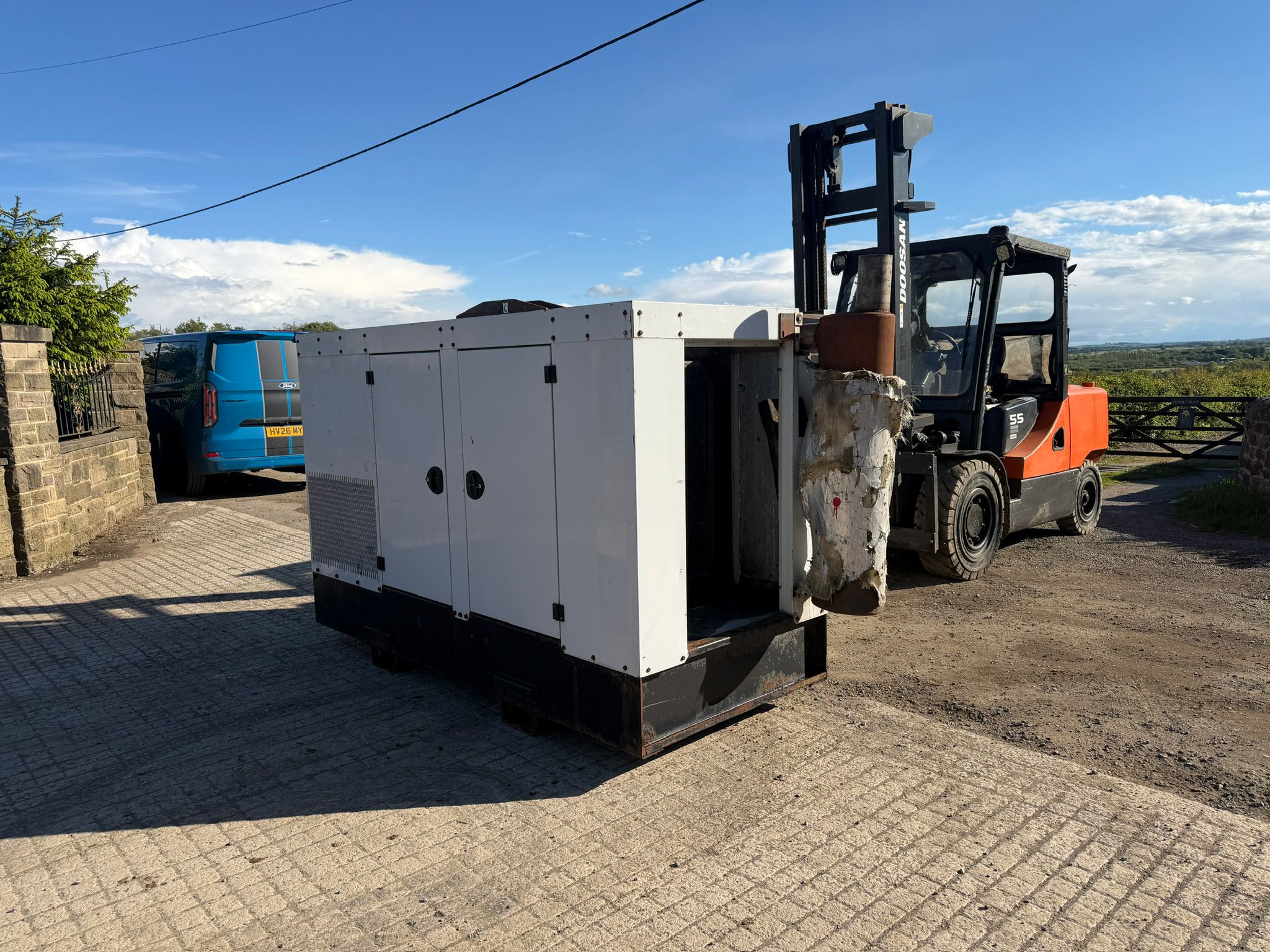 2011 generator for sale in Pilsley, Chesterfield — photo 8