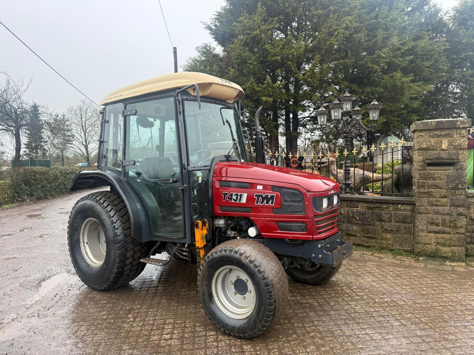 2009 TYM T431 43HP 4WD TRACTOR