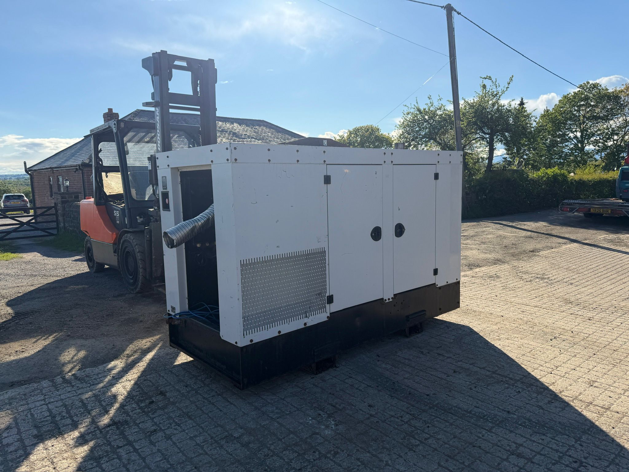 2011 generator for sale in Pilsley, Chesterfield — photo 7