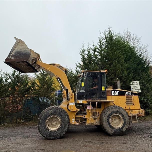 Caterpillar loader for sale in Pilsley, Chesterfield — photo 4