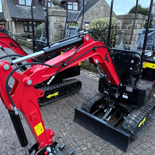 2024 excavator for sale in Pilsley, Chesterfield — photo 3
