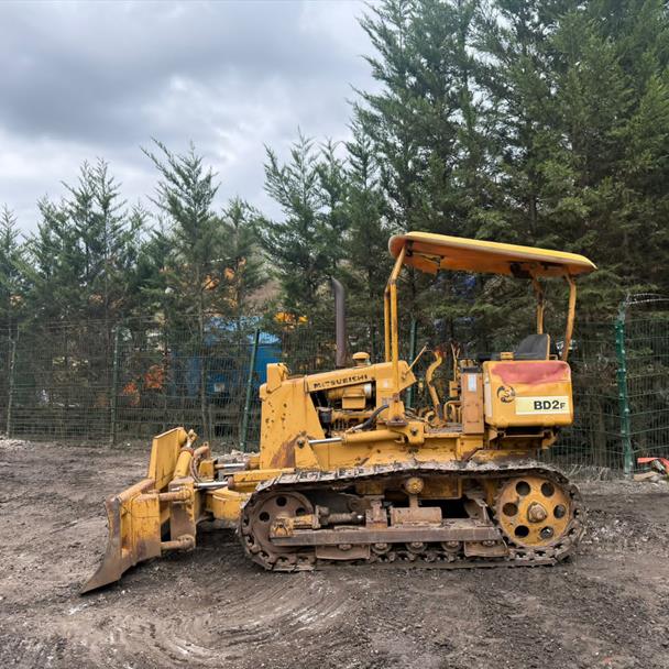Mitsubishi attachment for sale in Pilsley, Chesterfield — photo 3