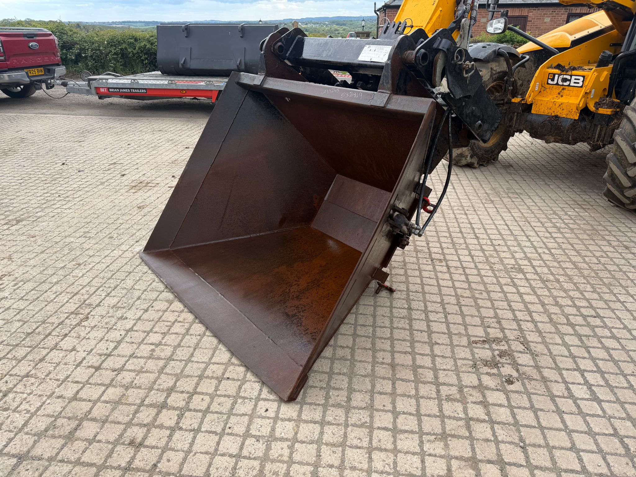 SCOTT HYDRAULIC TELEHANDLER BAGGING BUCKET telehandler for sale in Pilsley, Chesterfield — photo 10